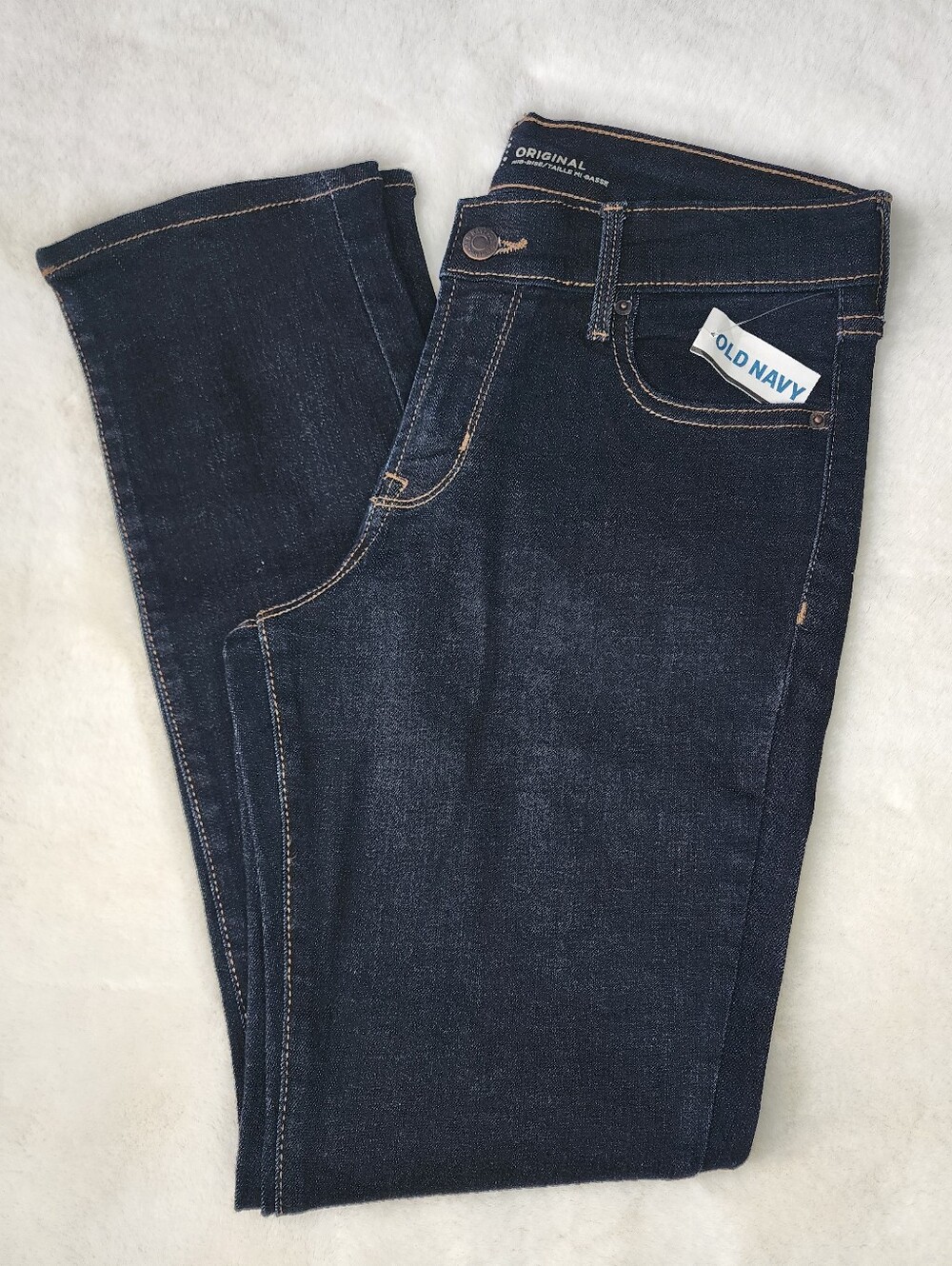 Old Navy Original Mid-Rise Short Jeans Size 2